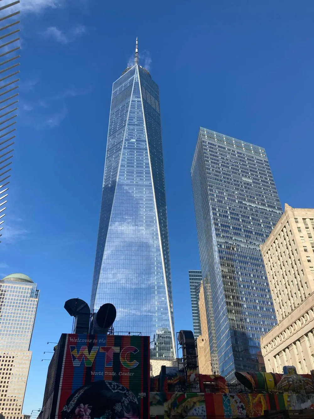  Iconic landmark in Manhattan with bustling streets, relevant for security guard services and security guard company